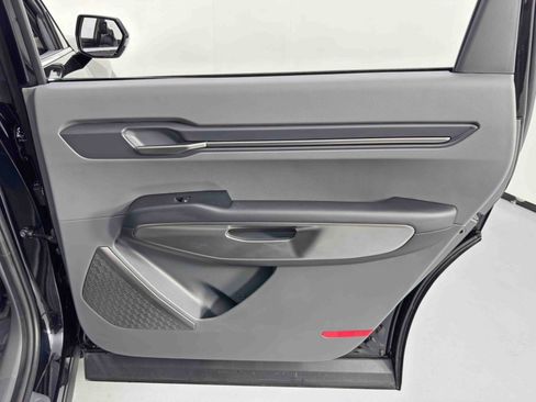 Used 2024 Kia EV9 Light Long Range image 45