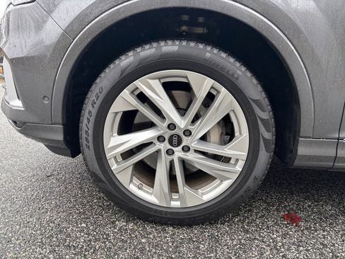 Used 2023 Audi Q7 3.0T Premium image 27