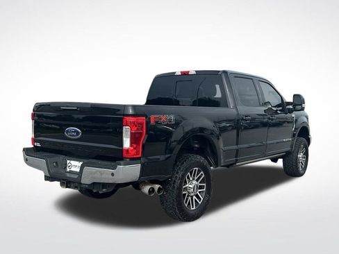 Used 2019 Ford F250 Lariat w/ Lariat Ultimate Package AWD/4WD image 7