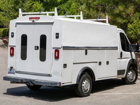 Used 2018 RAM ProMaster 3500 w/ Premium Appearance Group FWD image 7