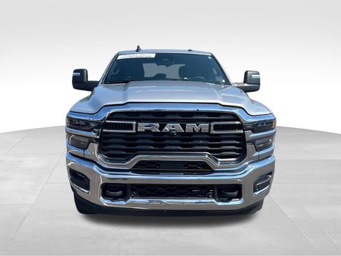 Used 2026 RAM 2500 Big Horn AWD/4WD image 8