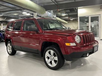 Used 2014 Jeep Patriot Latitude w/ Sun/Sound Group