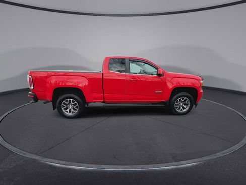 Used 2016 GMC Canyon SLE w/ All Terrain Package image 9