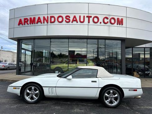 Used 1990 Chevrolet Corvette Convertible image 1