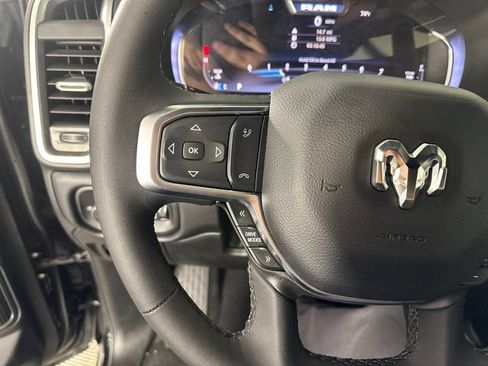 New 2026 RAM 1500 4x4 Crew Cab image 23