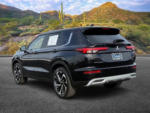 Used 2024 Mitsubishi Outlander SE image 7
