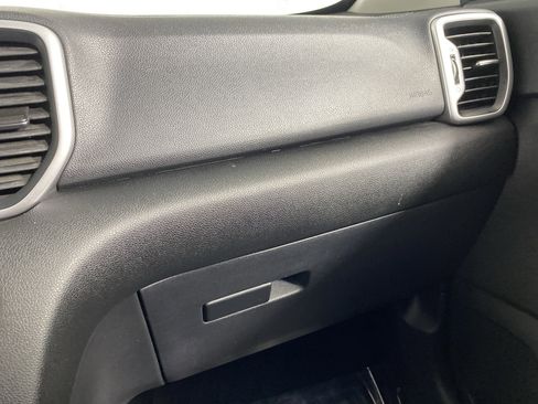 Used 2017 Kia Sportage EX image 28