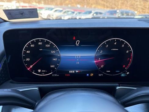 New 2026 Mercedes-Benz GLB 250 4MATIC image 12