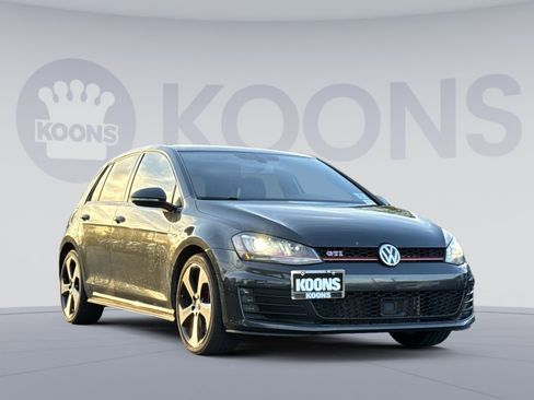 Used 2017 Volkswagen GTI Autobahn FWD image 10