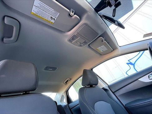 Certified 2024 Kia Forte LXS image 21