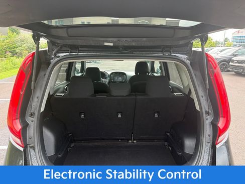 Used 2021 Kia Soul S FWD image 19