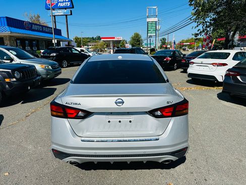 Used 2020 Nissan Altima 2.5 SV image 5