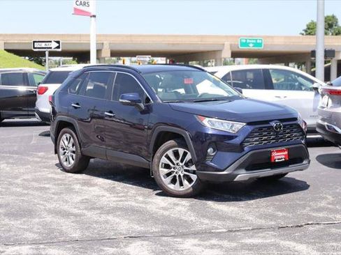 Certified 2020 Toyota RAV4 Limited AWD/4WD image 2