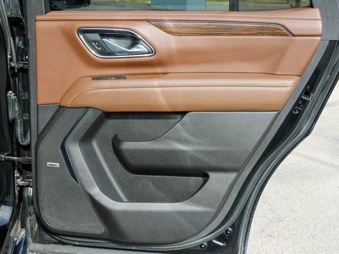 Used 2024 Chevrolet Tahoe High Country image 24