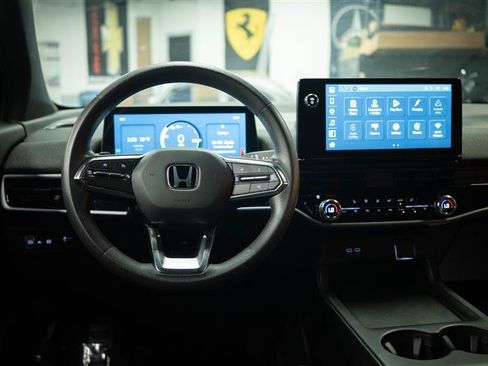 Used 2026 Honda Prologue EX image 17