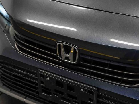 Used 2023 Honda Civic Sport image 8