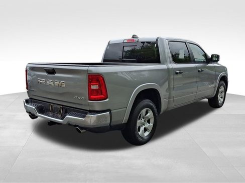Used 2025 RAM 1500 Big Horn AWD/4WD image 6