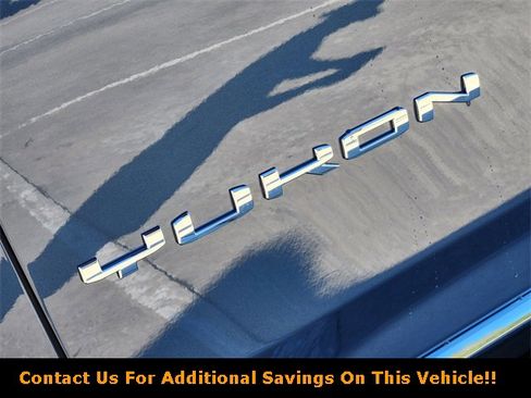 New 2026 GMC Yukon Elevation image 8