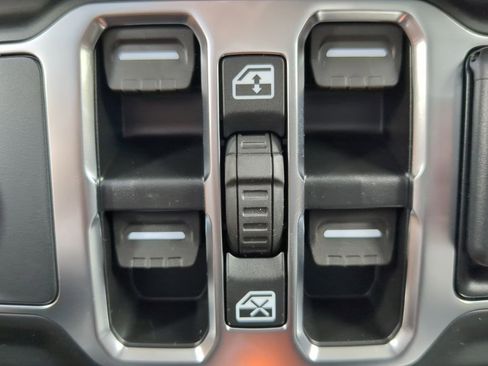 New 2025 Jeep Wrangler Sport S image 9