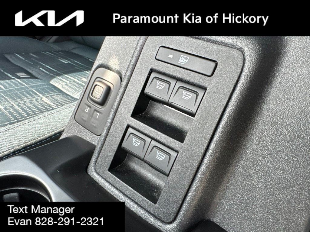 Used 2026 Ford Bronco Heritage Edition AWD/4WD image 27