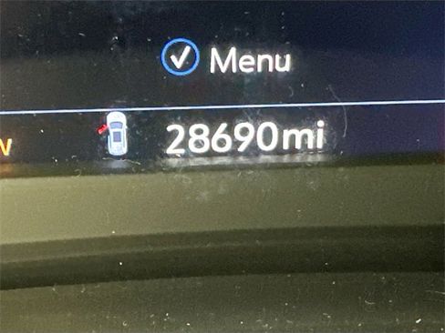 Used 2024 Cadillac XT6 Sport w/ LPO, ONYX Package image 17