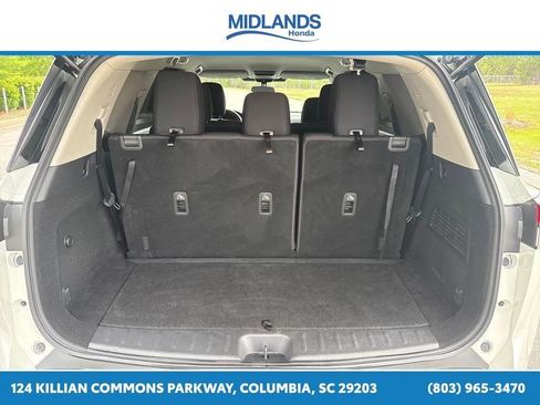 Used 2022 Nissan Pathfinder SV AWD/4WD image 37