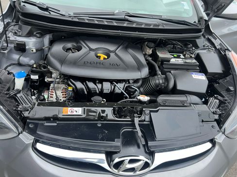 Used 2013 Hyundai Elantra GLS w/ Preferred Pkg FWD image 22