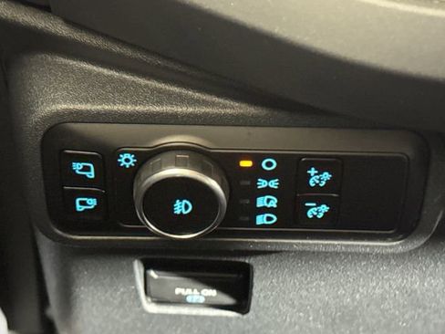 Used 2025 Ford Bronco Outer Banks AWD/4WD image 39