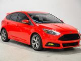 Used 2016 Ford Focus ST w/ Equipment Group 401A image 4