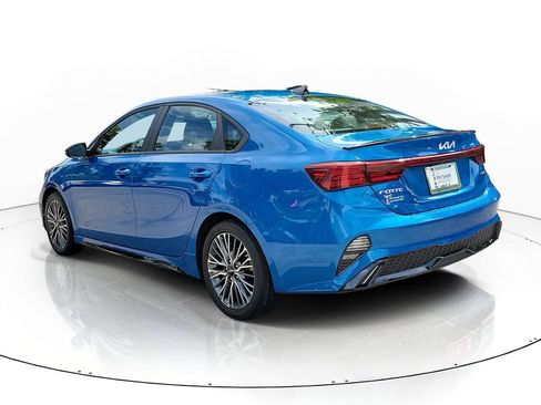 Certified 2023 Kia Forte GT-Line FWD image 3