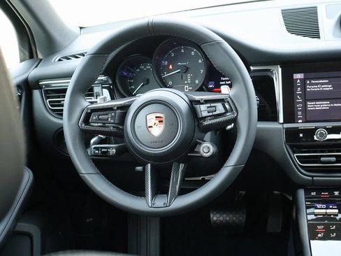 Certified 2026 Porsche Macan Turbo AWD/4WD image 20