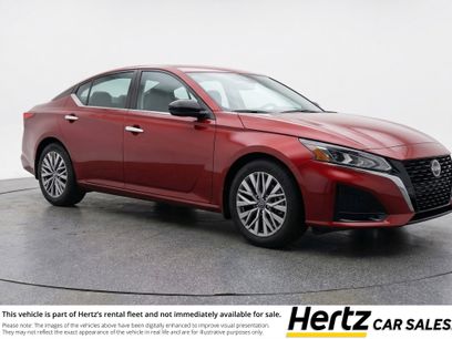 Used 2025 Nissan Altima 2.5 SV