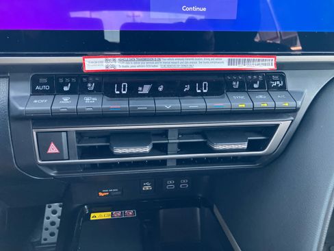 Certified 2026 Toyota Camry XSE w/ Premium Plus Package FWD image 30