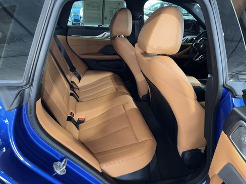 Certified 2025 BMW M440i RWD image 12