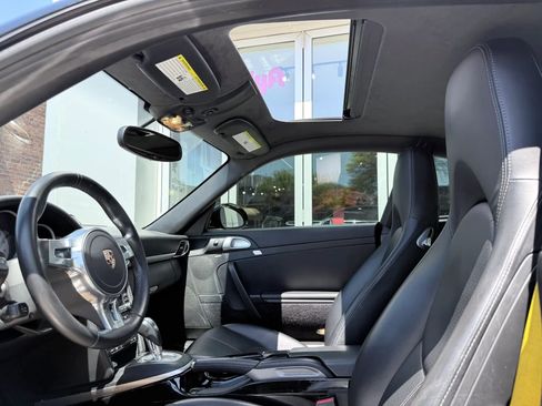Used 2011 Porsche 911 Turbo S AWD/4WD image 28