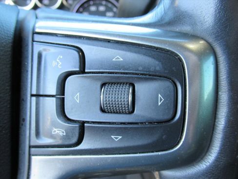 Used 2020 Chevrolet Silverado 2500 LTZ w/ LTZ Plus Package image 27