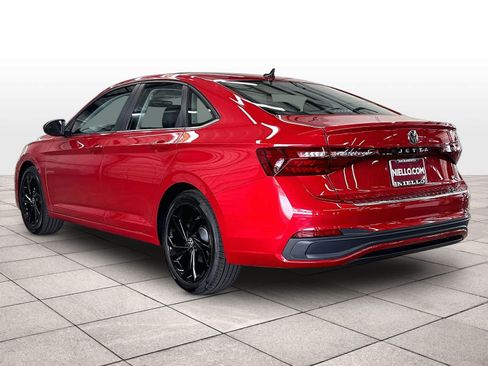 New 2027 Volkswagen Jetta SE FWD image 3