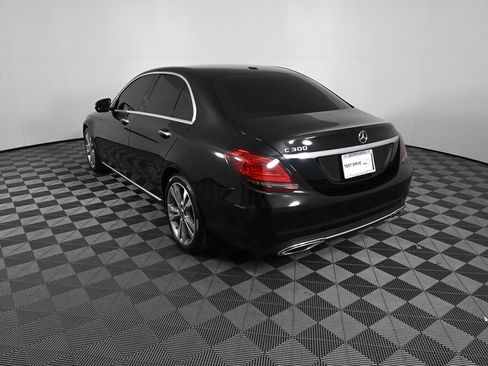 Used 2019 Mercedes-Benz C 300 Sedan image 4