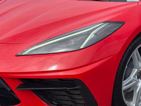 Used 2020 Chevrolet Corvette Stingray Coupe w/ 1LT RWD image 8