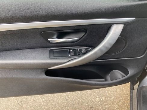 Used 2019 BMW 430i xDrive Coupe w/ Convenience Package image 11