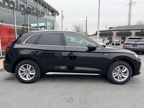 Certified 2023 Audi Q5 2.0T Premium w/ Convenience Package image 6