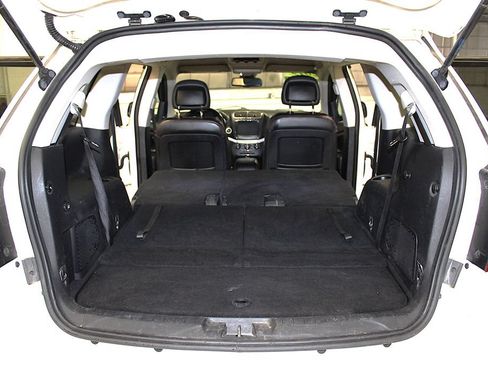 Used 2019 Dodge Journey GT AWD/4WD image 34