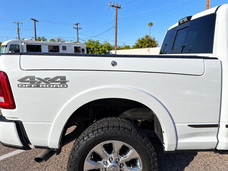 Used 2019 RAM 2500 Limited AWD/4WD image 23