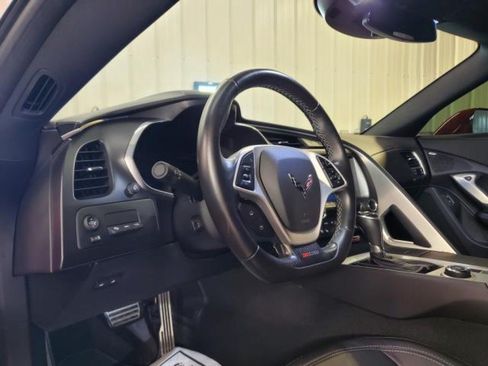 Used 2019 Chevrolet Corvette Z06 RWD image 16