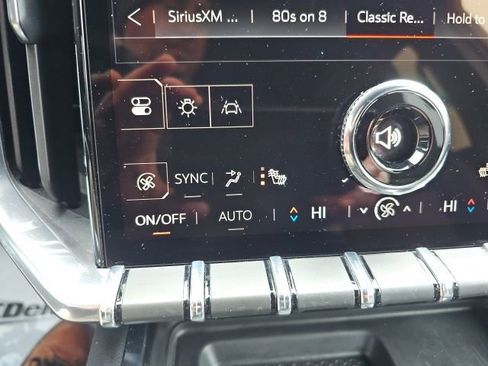 Used 2025 GMC Acadia Elevation image 20