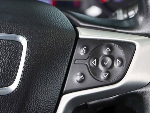 Used 2024 GMC Terrain SLT AWD/4WD image 14