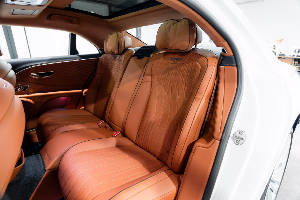 Used 2023 Bentley Flying Spur W12 AWD/4WD image 77