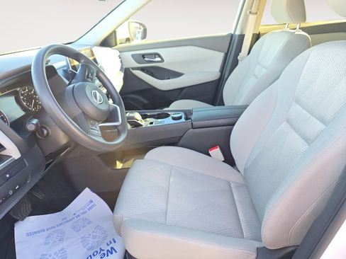 Certified 2024 Nissan Rogue SV image 9