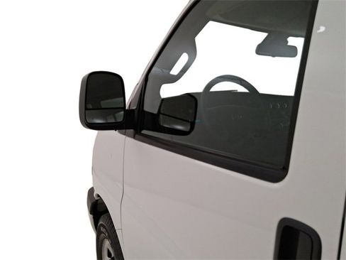 Used 2024 Chevrolet Express 3500 LT w/ LT Preferred Equipment Group image 10