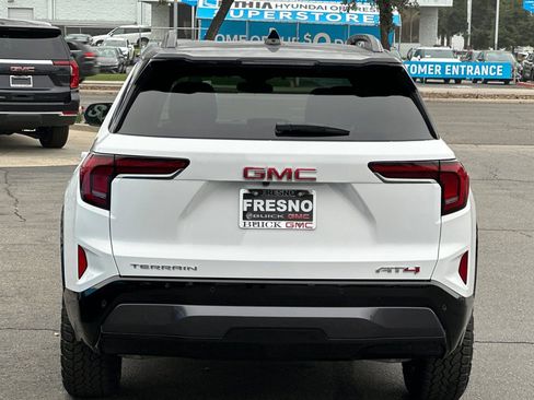 New 2026 GMC Terrain AT4 image 6